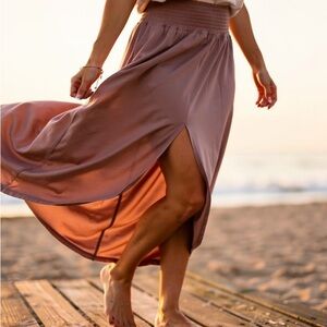 Love Tree Boho  High-Low Smocked Waist Skirt Dusty Rose Size Large